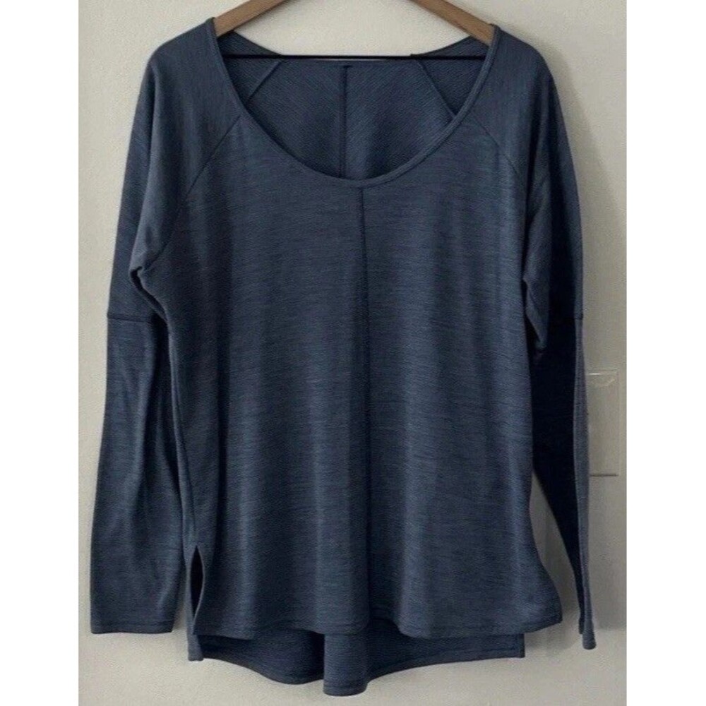 Kuhl Long Sleeve Scoop Neck Pullover Shirt chest flat 24" ~length 29" Blue